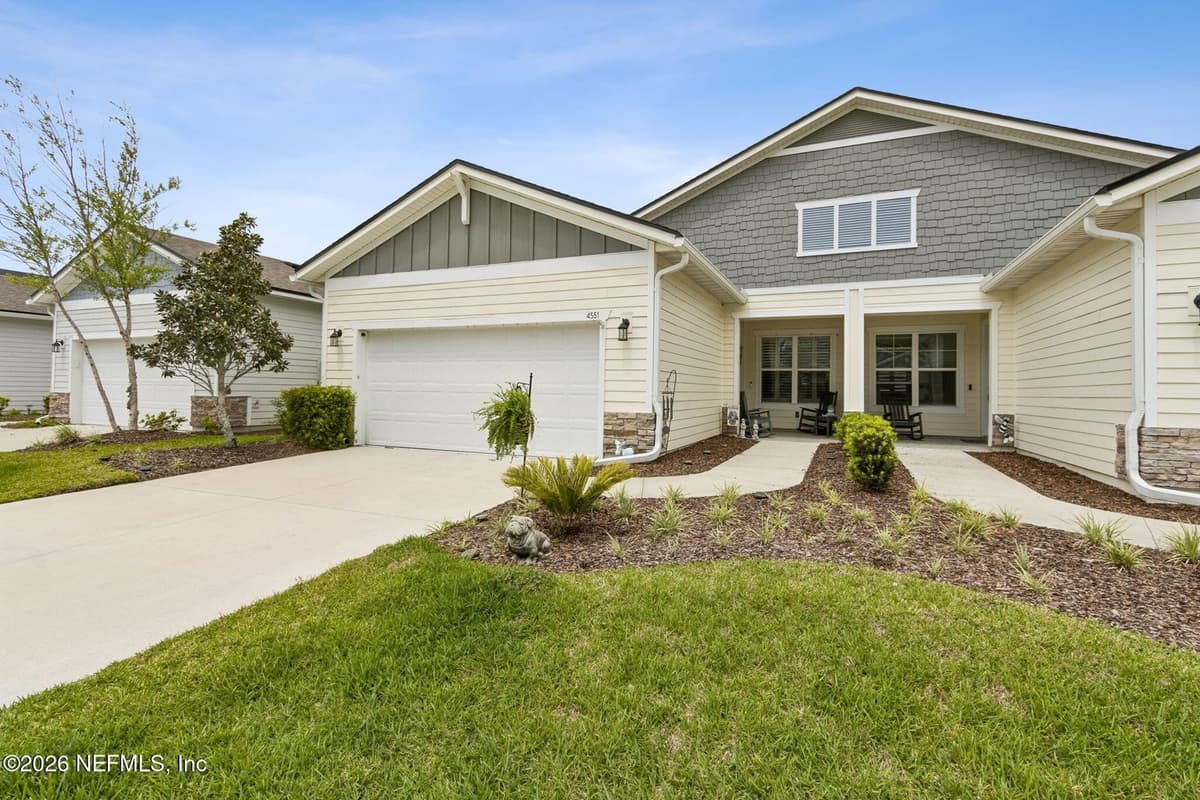 4551 SUN GARDEN Drive, Jacksonville, FL 32257 2