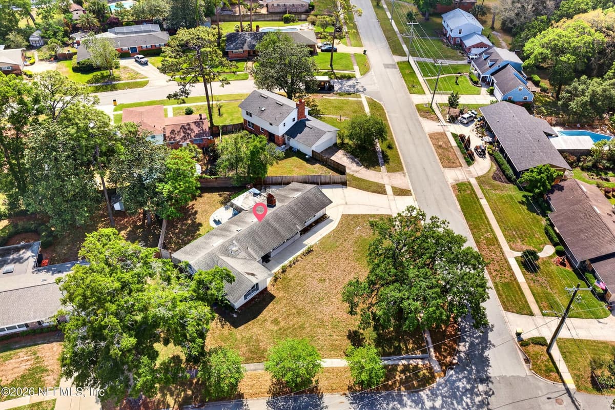 7843 HOLIDAY Road S, Jacksonville, FL 32216 2