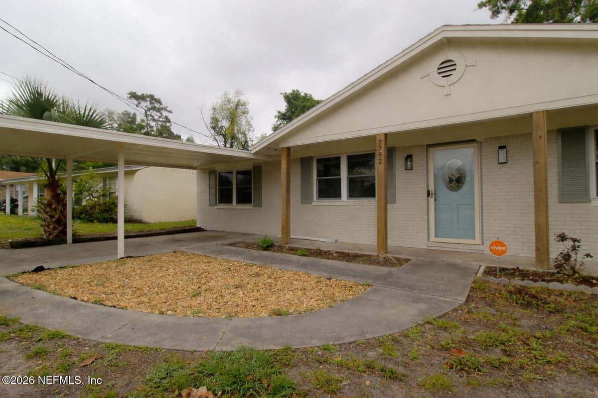 7762 KNOLL Drive S, Jacksonville, FL 32221 2