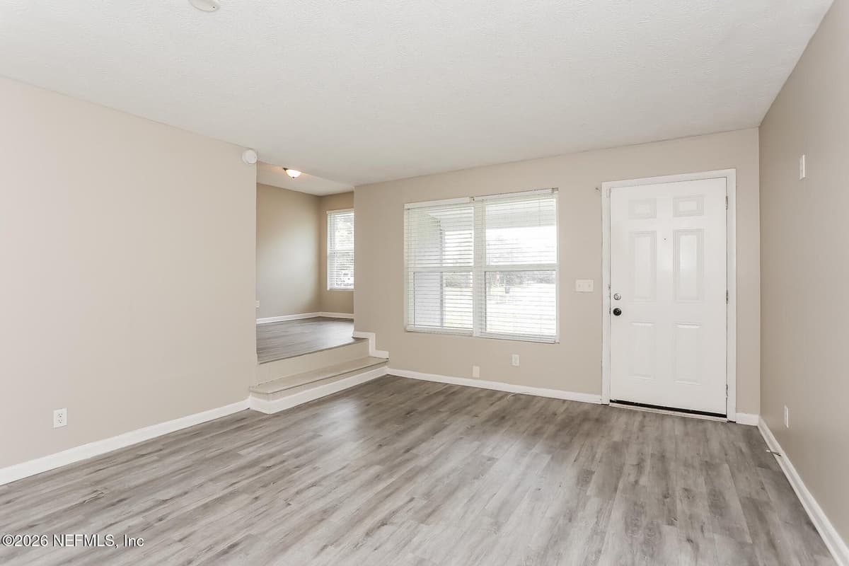 4804 CHURCHILL Drive, Jacksonville, FL 32208 2