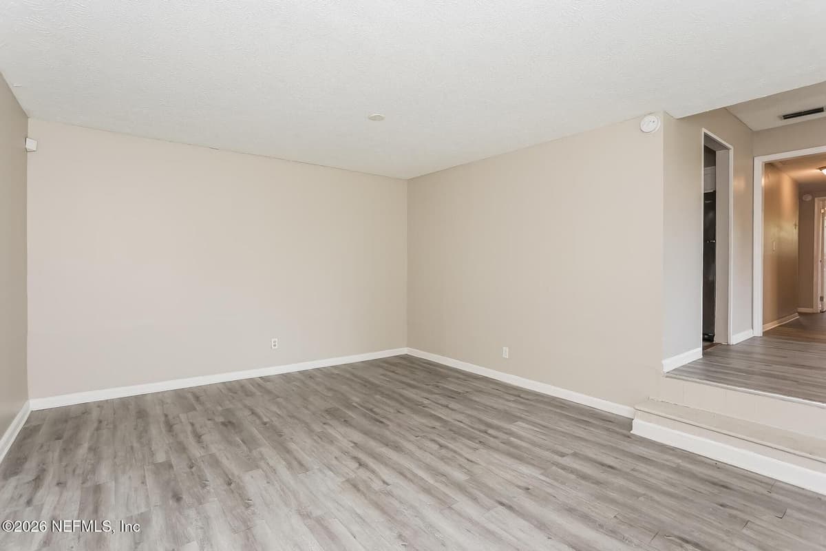 4804 CHURCHILL Drive, Jacksonville, FL 32208 3