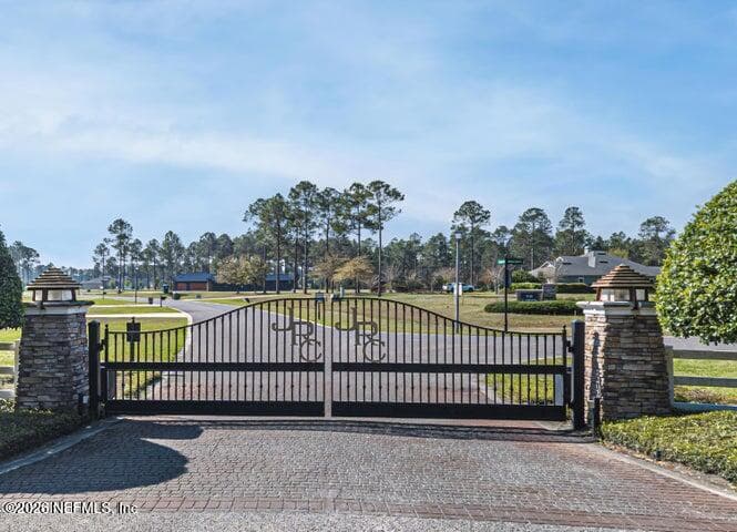 11053 CLARION Court, Jacksonville, FL 32219 2