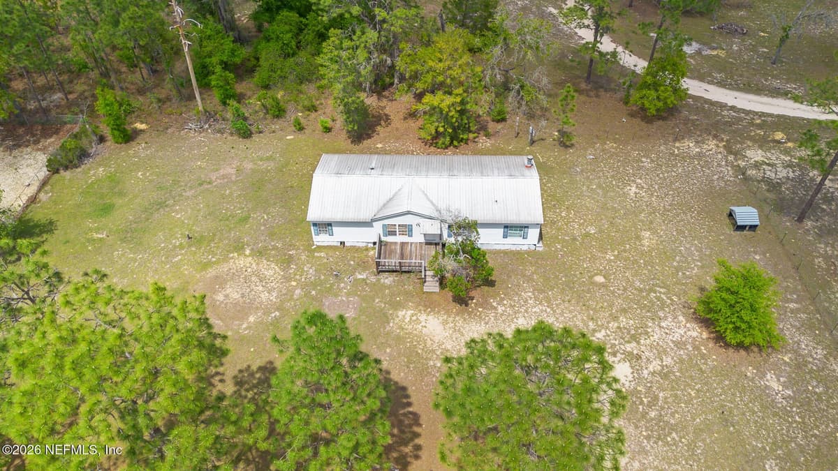671 COUSINTOWN Road, Interlachen, FL 32148 3