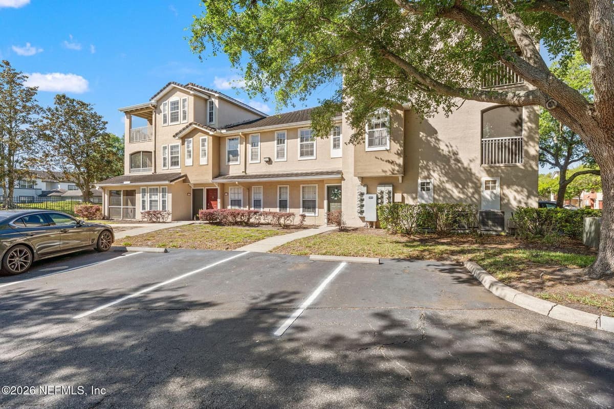 10075 GATE Parkway N 1513, Jacksonville, FL 32246 2