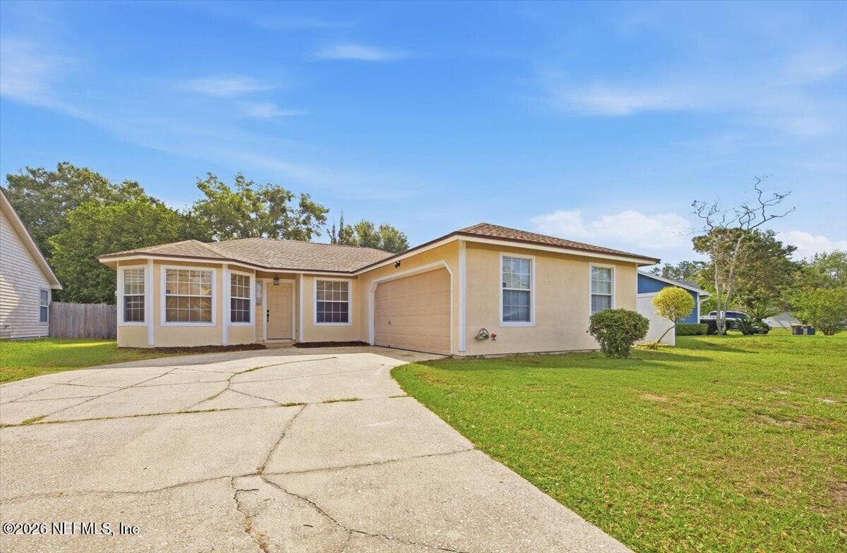 8139 FIELDSIDE Drive W, Jacksonville, FL 32244