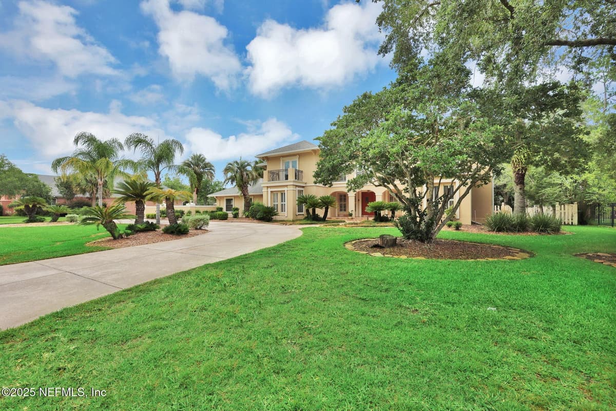 8227 MAR DEL PLATA Street E, Jacksonville, FL 32256 3