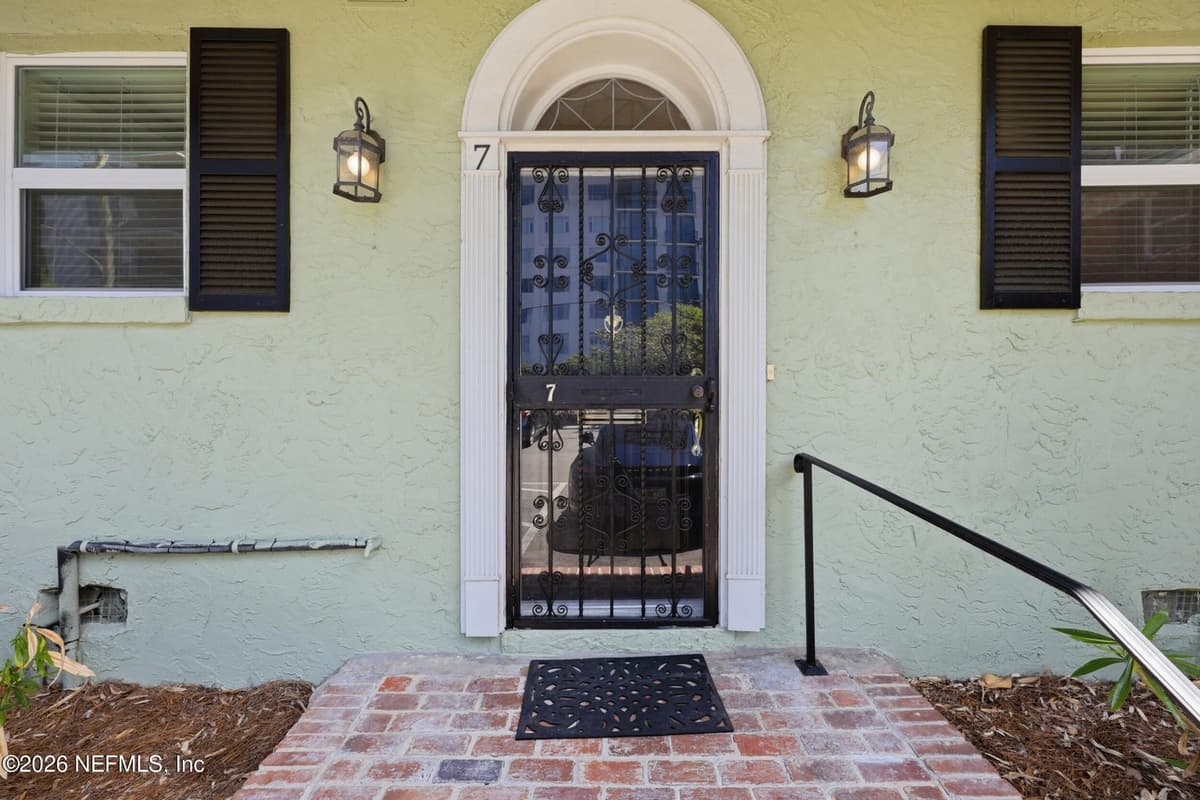 2950 ST JOHNS Avenue 7, Jacksonville, FL 32205 2