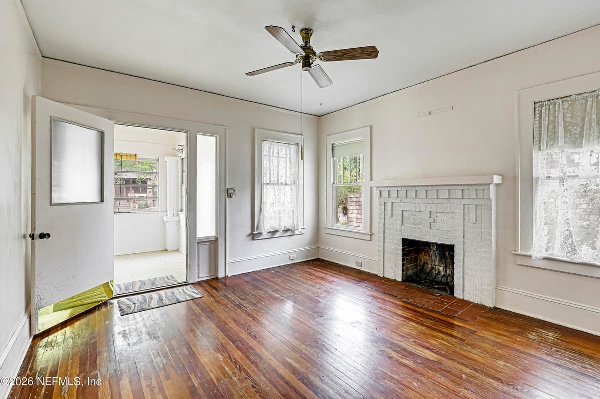 2831 SELMA Street, Jacksonville, FL 32205 3