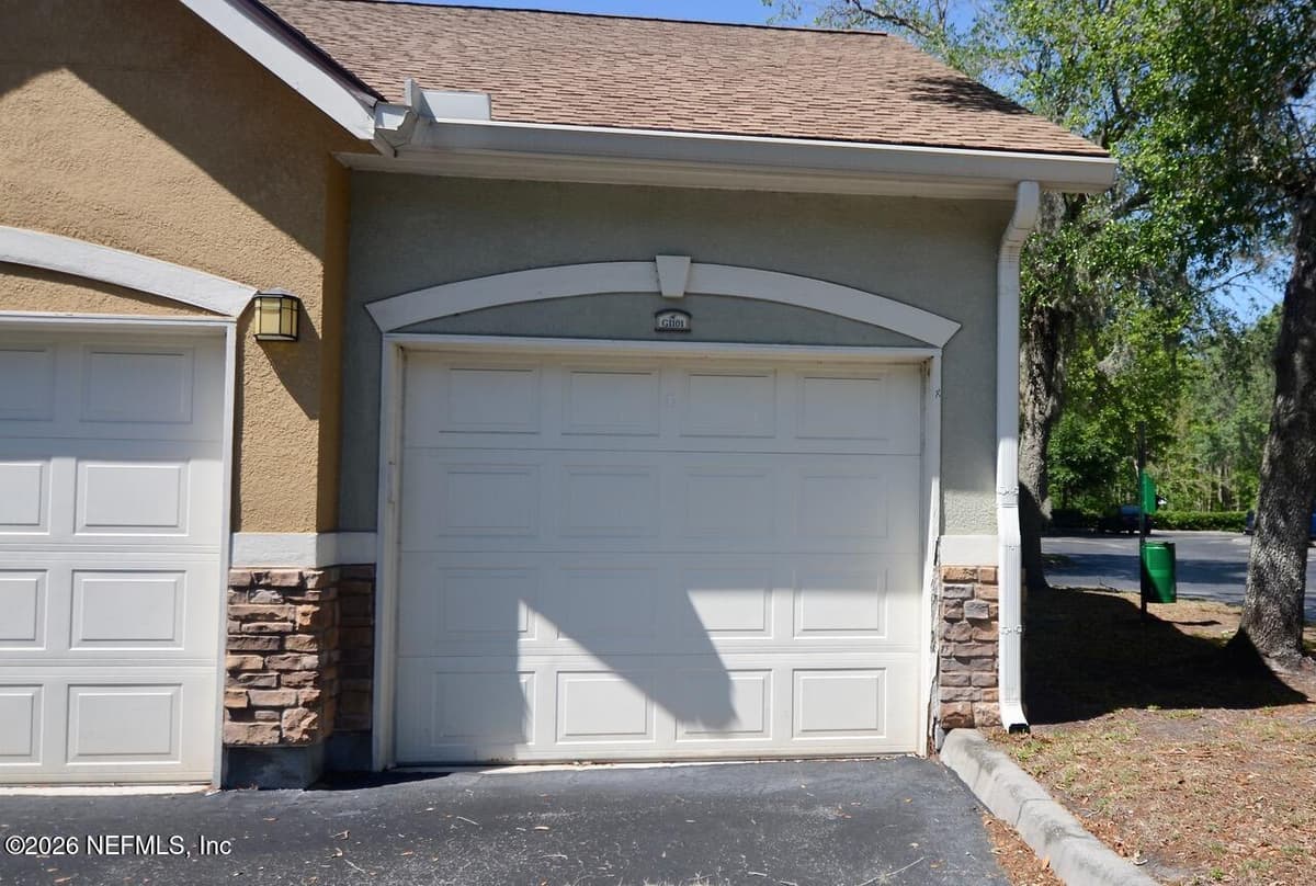 8539 GATE Parkway W 1522, Jacksonville, FL 32216 3