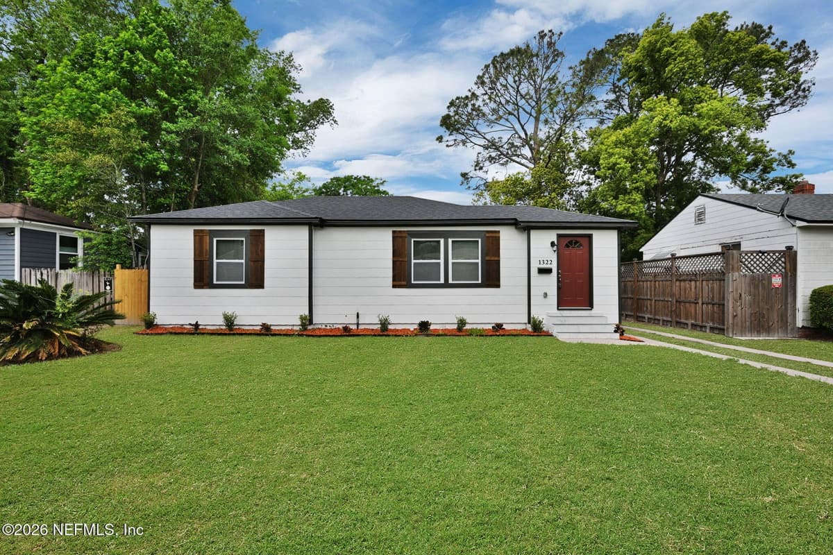 1322 MACARTHUR Street, Jacksonville, FL 32205 2