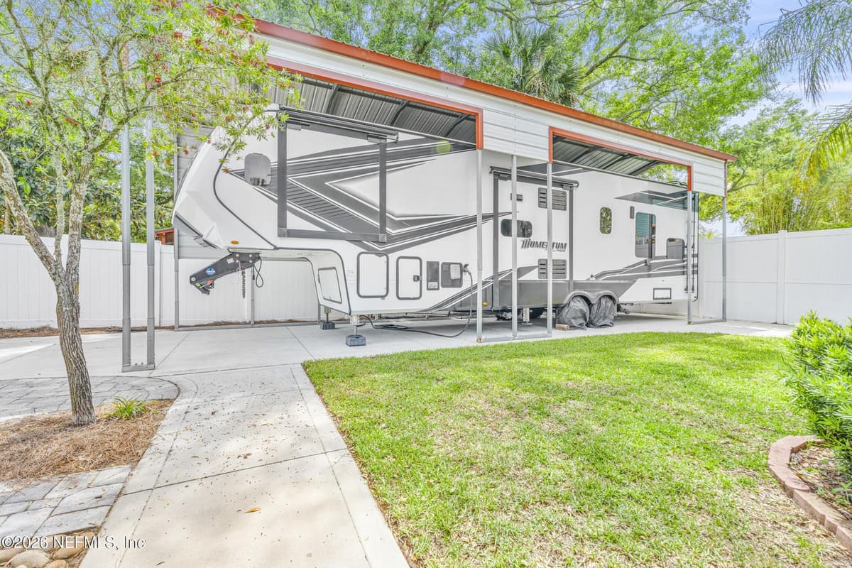 6656 RIVERCREST Drive, Jacksonville, FL 32226 3