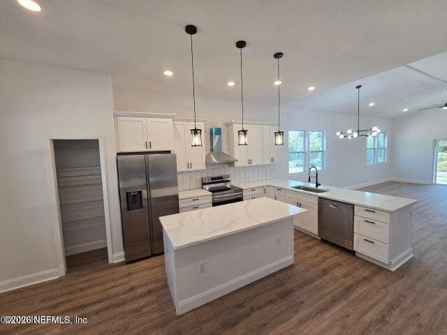 5820 PATTERSON Avenue, Jacksonville, FL 32219 2