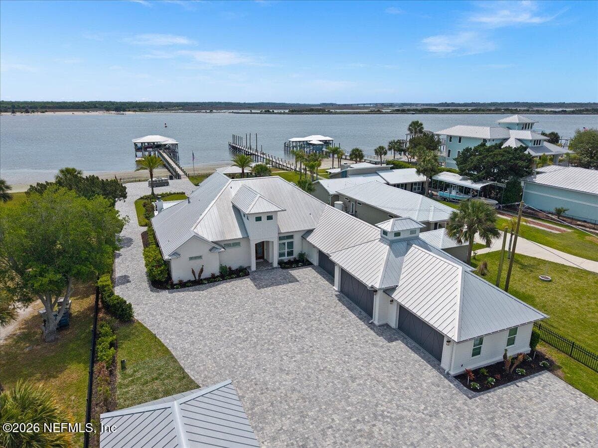 9136 HECKSCHER Drive, Jacksonville, FL 32226 3