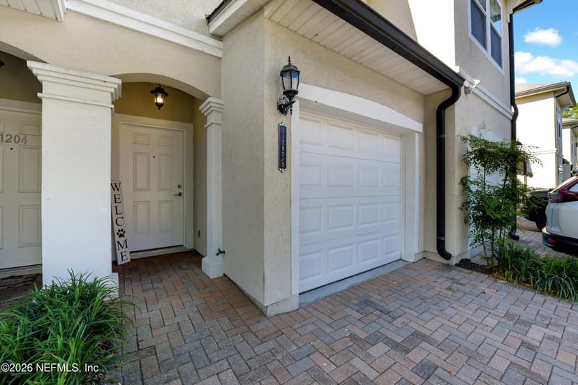 11287 ESTANCIA VILLA Circle 1205, Jacksonville, FL 32246