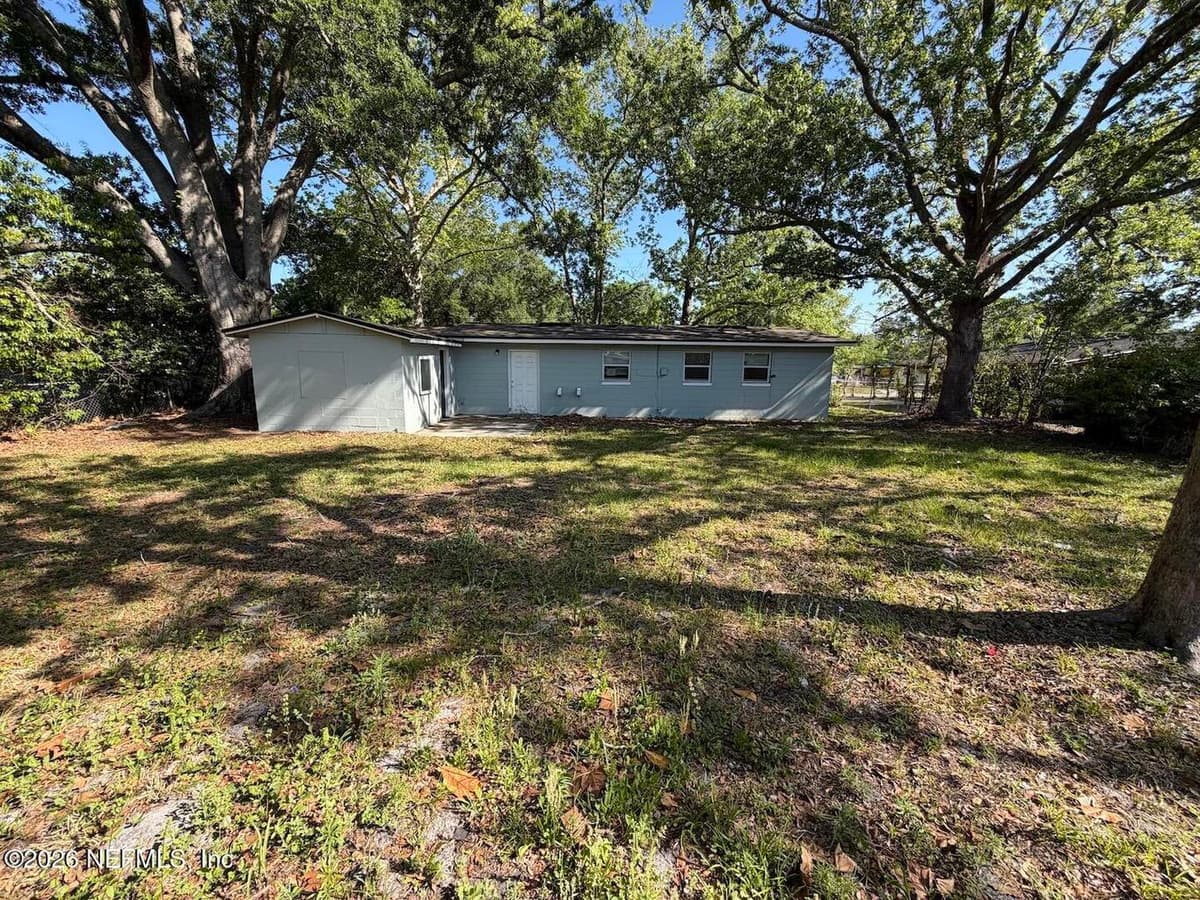8050 LOURDES Drive S, Jacksonville, FL 32210 2