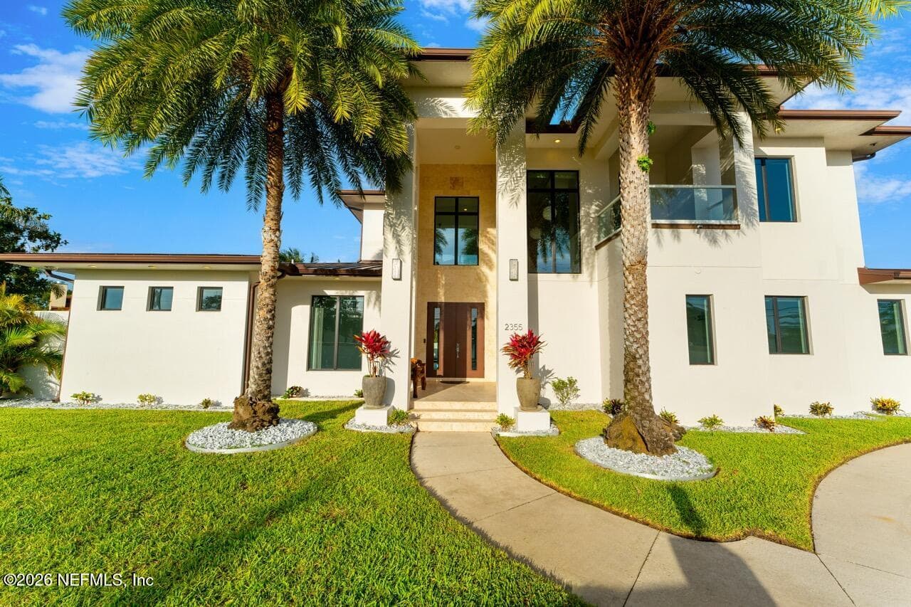 2355 N RIVERSIDE Drive, Melbourne, FL 32903