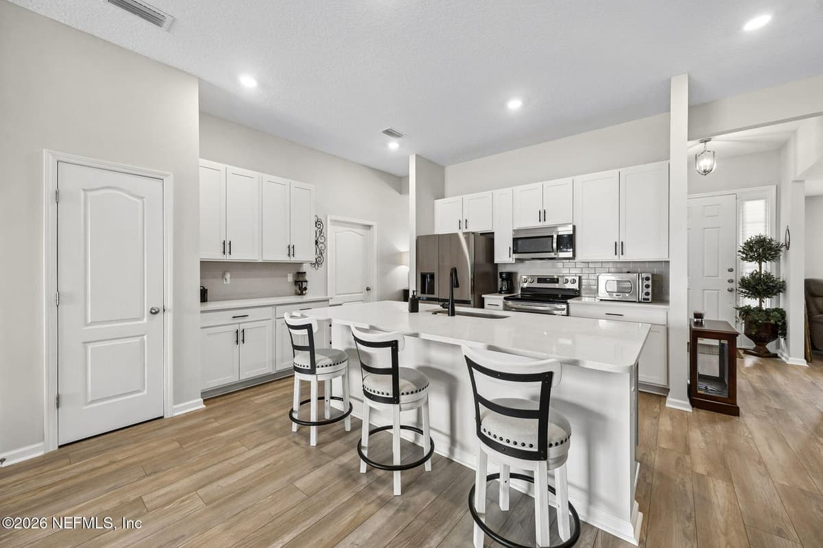 86784 LAZY LAKE Circle, Yulee, FL 32097 3