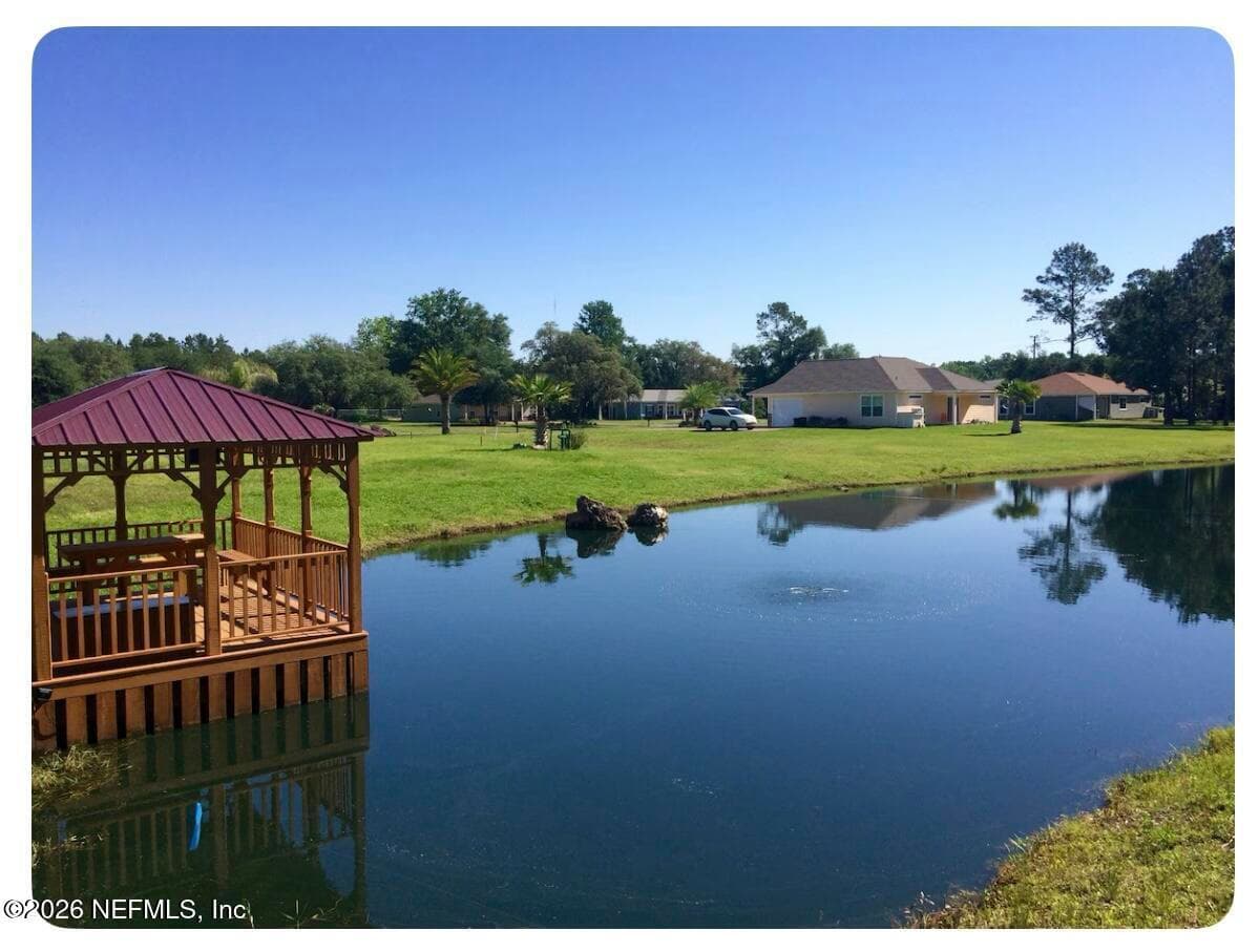 100 PILOTHOUSE Court, Palatka, FL 32177 2