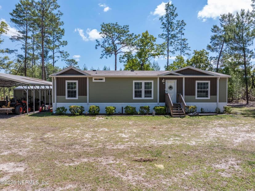 221 MAGNOLIA Road, Hawthorne, FL 32640
