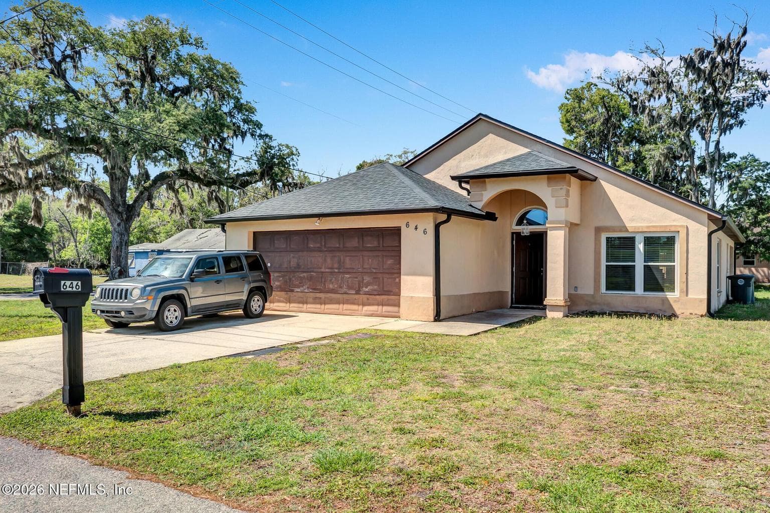 646 WHITEHALL Street, Daytona Beach, FL 32114