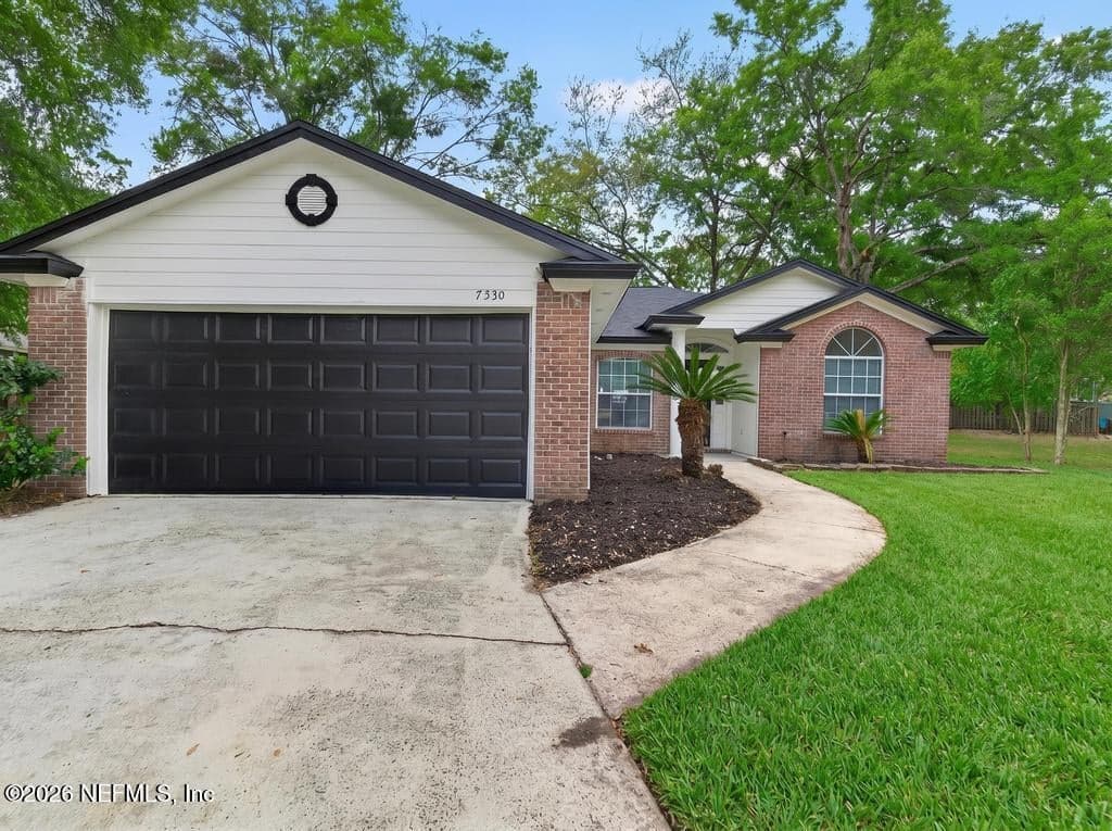 7530 FAWN LAKE Drive S, Jacksonville, FL 32256 2