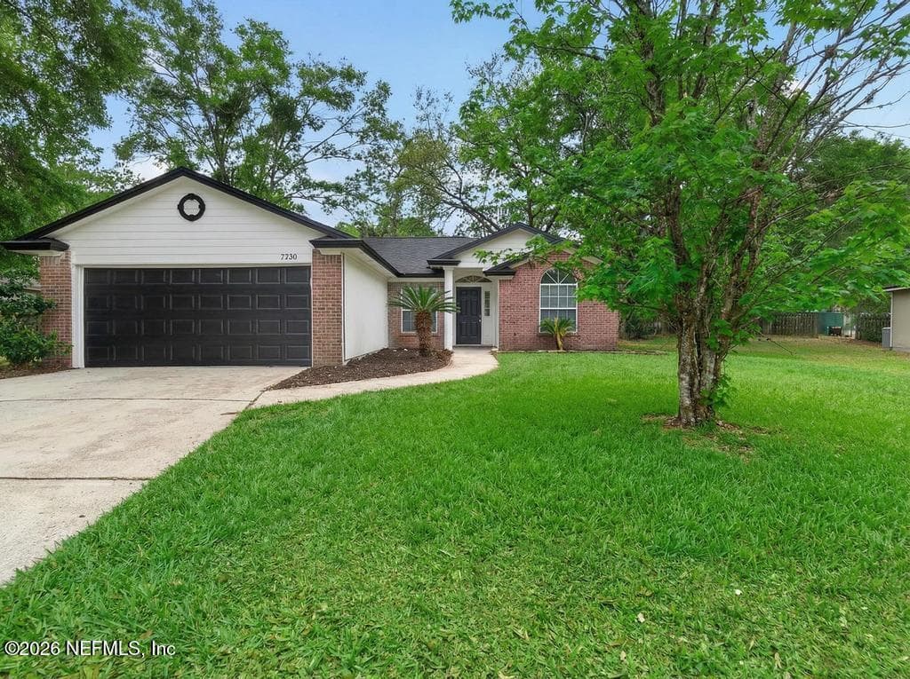 7530 FAWN LAKE Drive S, Jacksonville, FL 32256 3