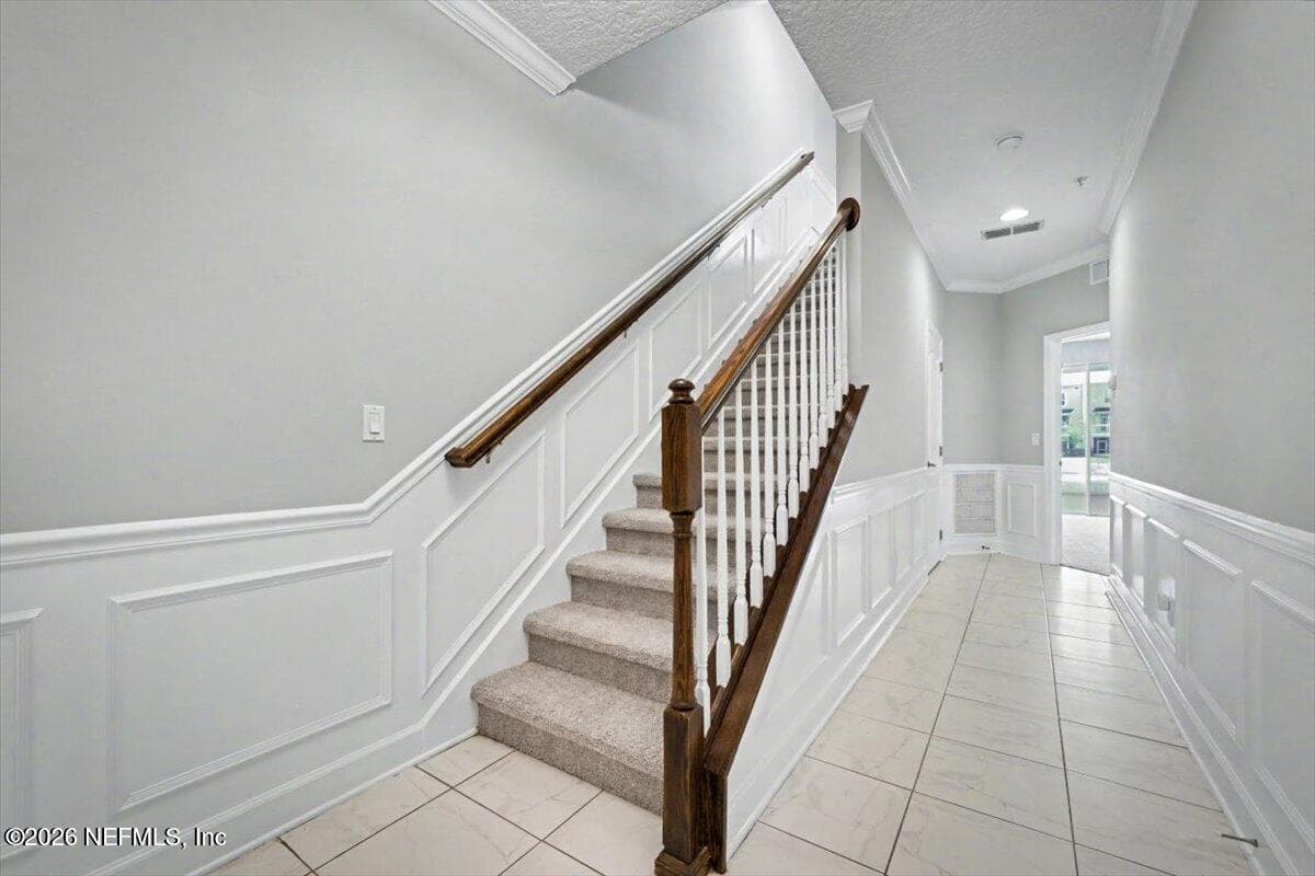4344 ELLIPSE Drive, Jacksonville, FL 32246 2
