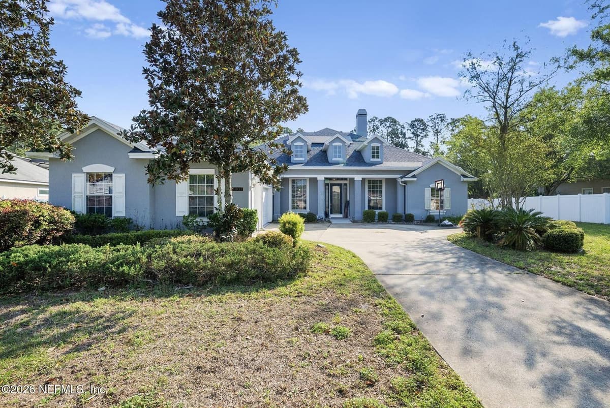 7907 DAWSONS CREEK Drive, Jacksonville, FL 32222 2