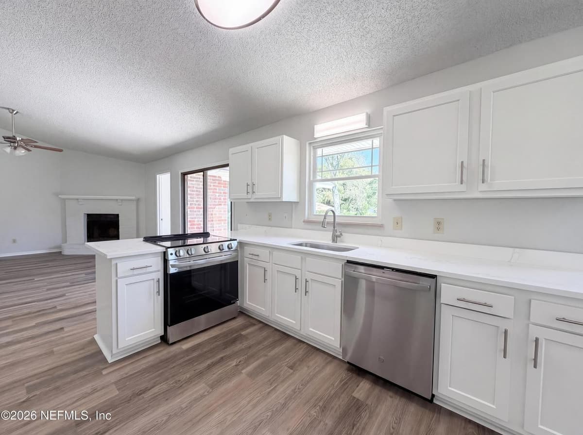 2621 SANDLEWOOD Circle, Orange Park, FL 32065 2