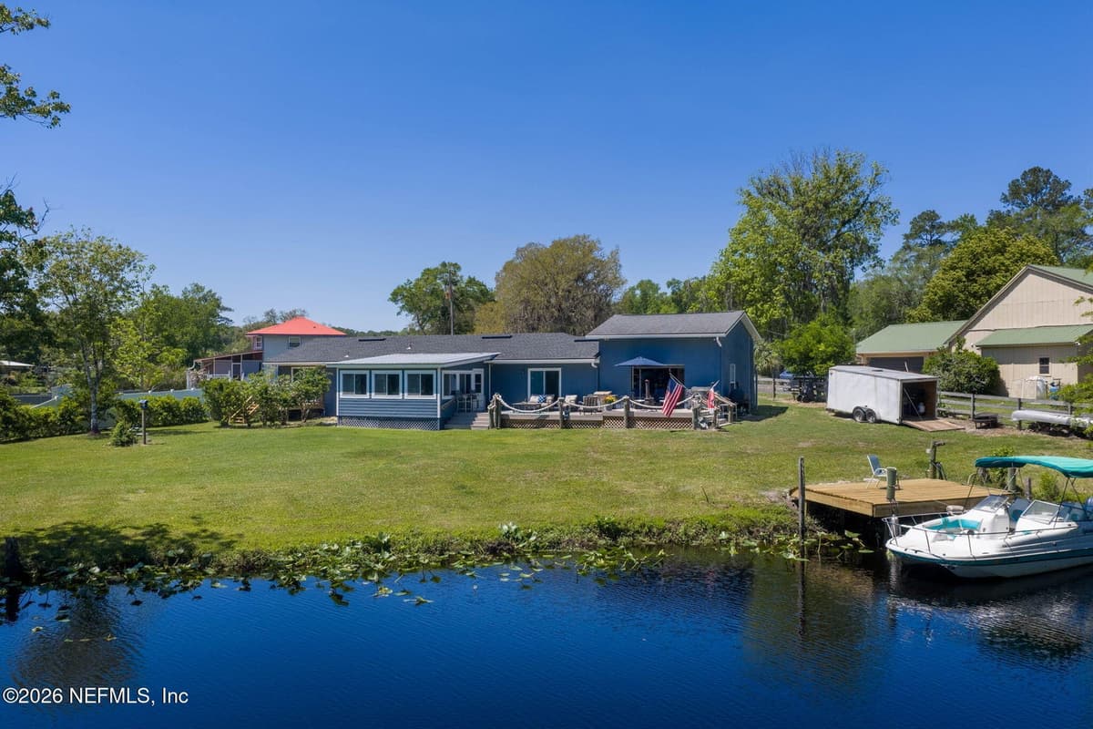 1738 OAK GROVE Circle, Green Cove Springs, FL 32043 2