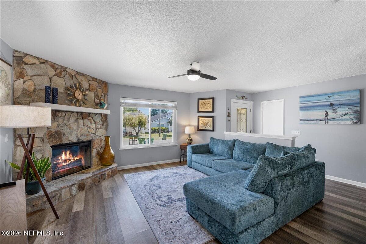 918 17TH Street N, Jacksonville Beach, FL 32250, Jacksonville Beach, FL - photo 1