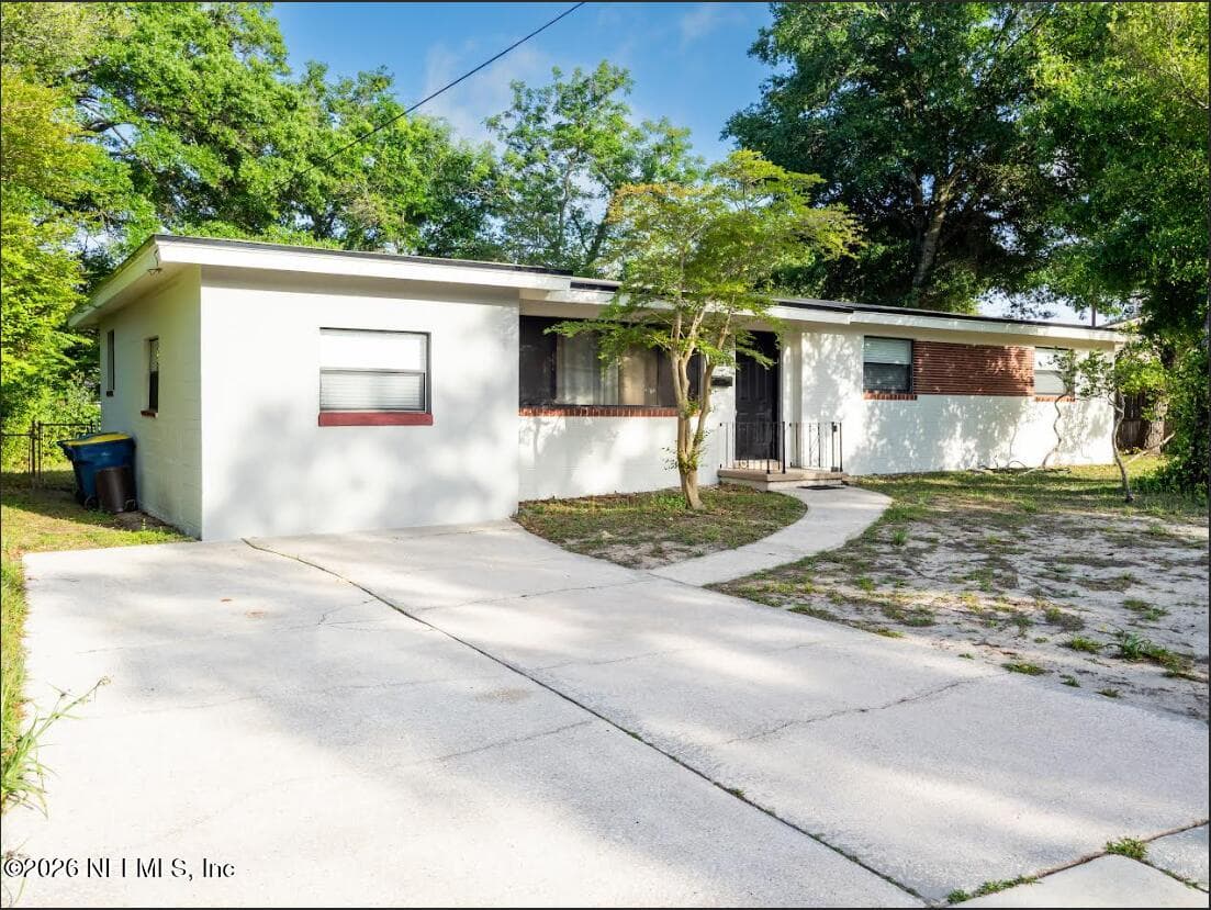 3715 CULP Drive, Jacksonville, FL 32277 2