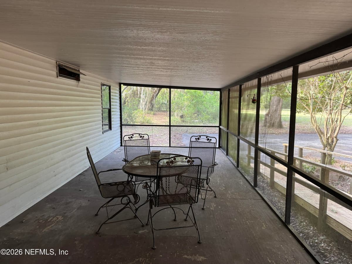 608 CORAL FARMS Road, Florahome, FL 32140 3