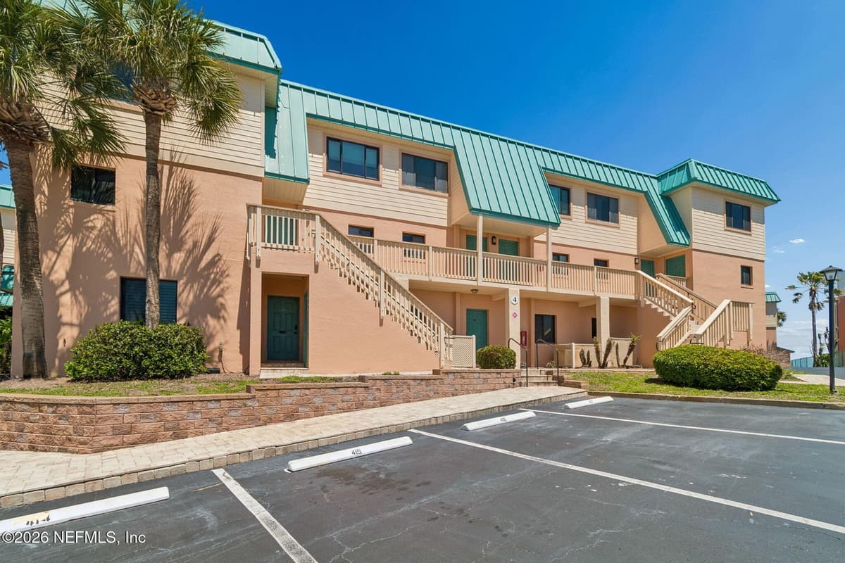 6100 A1A S 417, St. Augustine, FL 32080 3