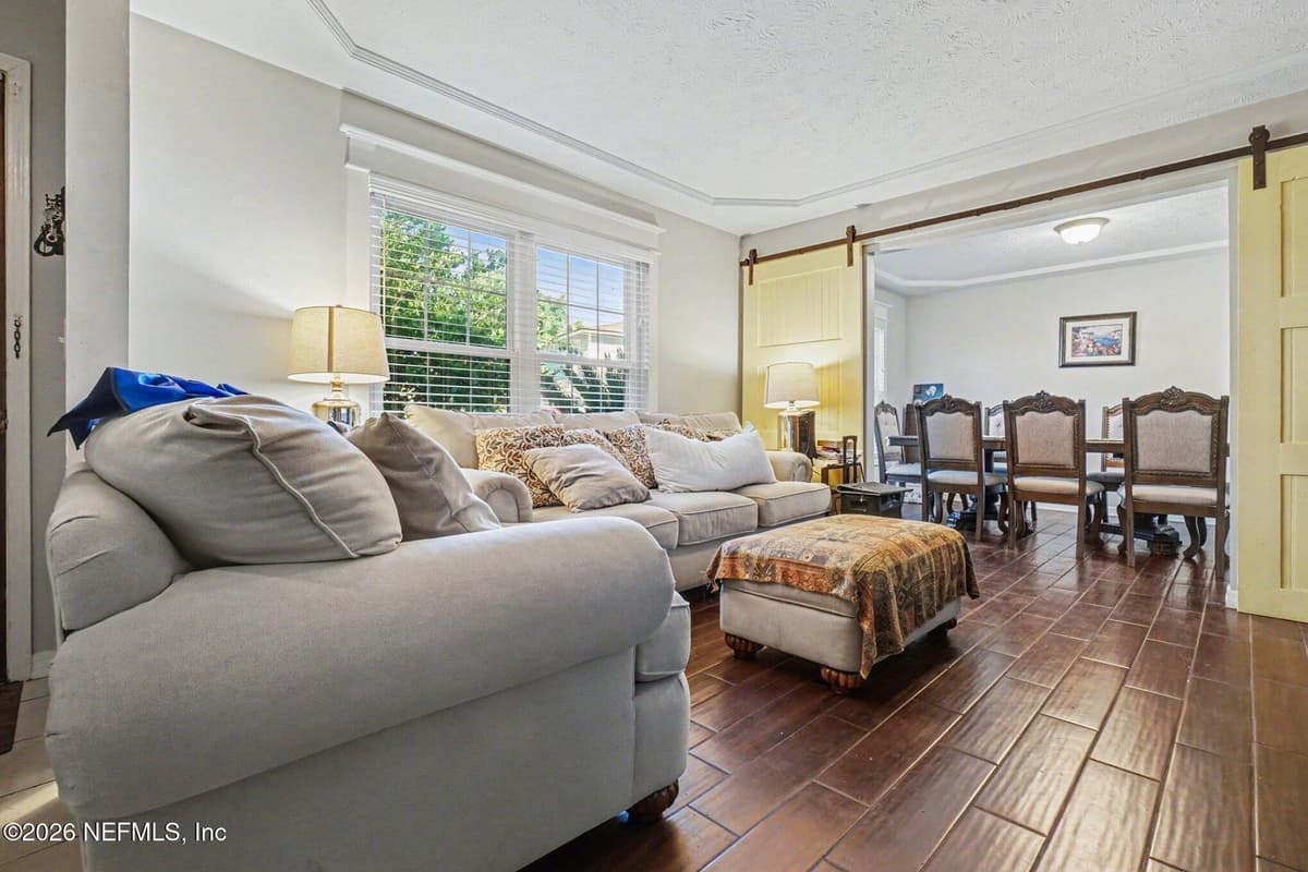 4994 PINE CONE Court, Jacksonville, FL 32210 2