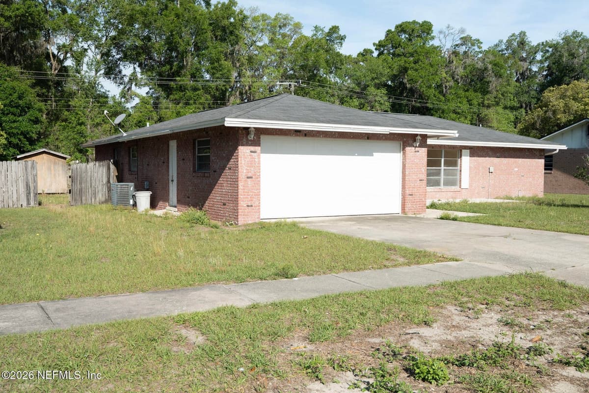 190 MANGO Drive, Palatka, FL 32177 3