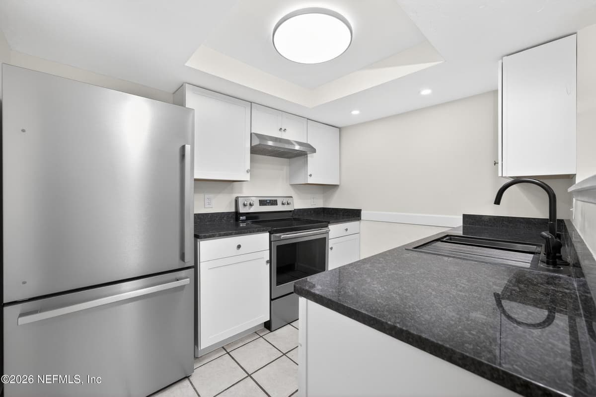1250 BAYSHORE Drive N, Jacksonville, FL 32233 3