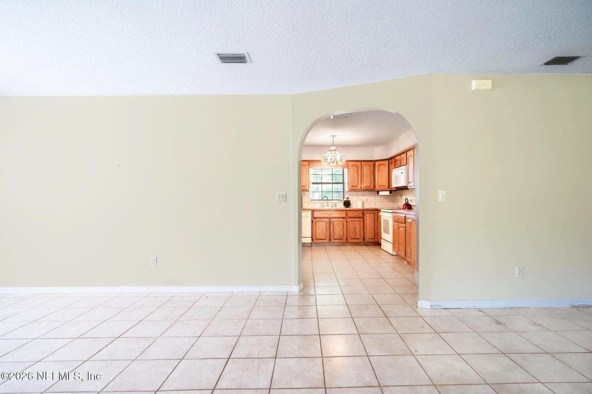 542106 LEM TURNER Road, Callahan, FL 32011 3