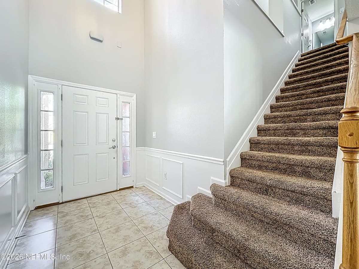 4221 CLYBOURNE Lane, Jacksonville, FL 32216 3