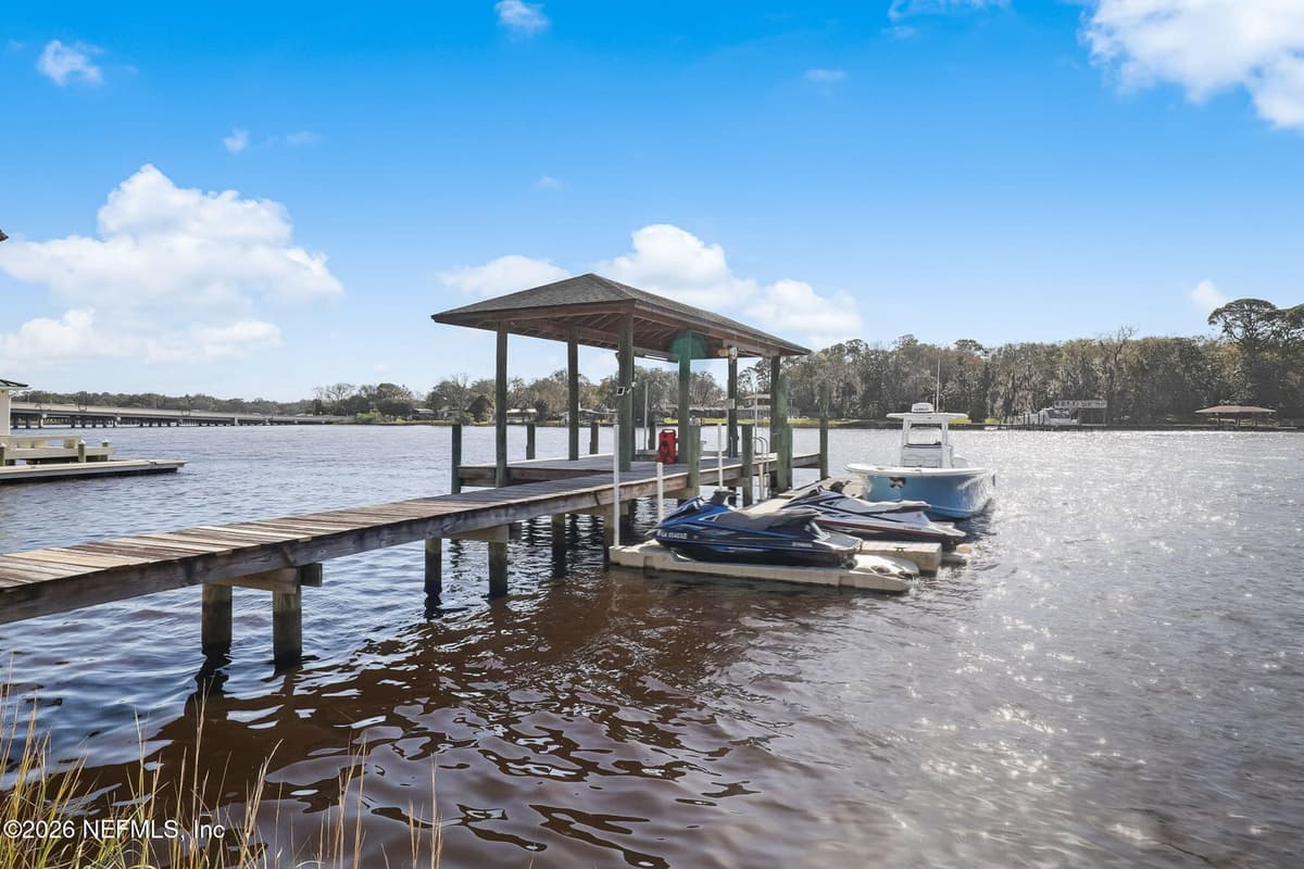 5812 CLIFTON Avenue, Jacksonville, FL 32211 2