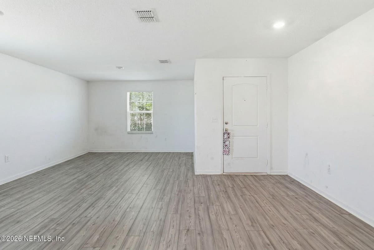 5979 CROSBY LAKE Way E, Macclenny, FL 32063 2