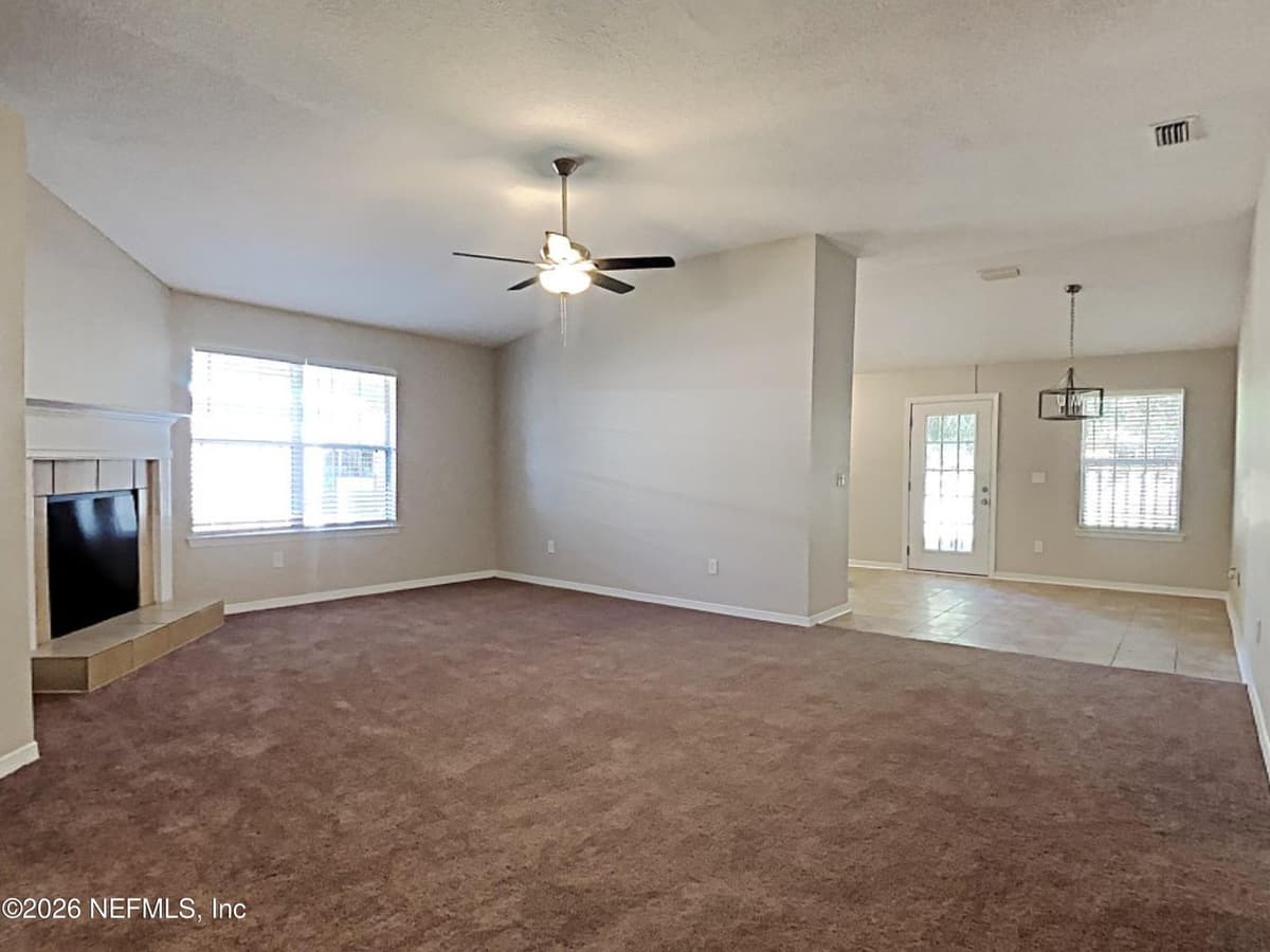 6413 SARAHS VIEW Court, Jacksonville, FL 32244 2