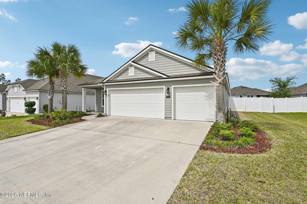 3025 MORNING LAKE Court, Green Cove Springs, FL 32043 2