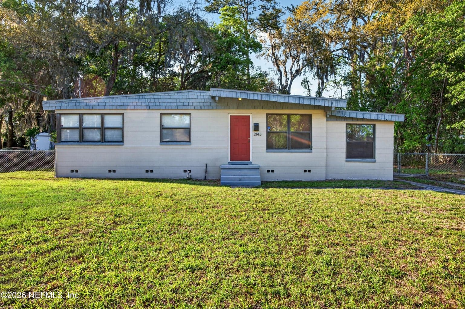 2143 NEWBERRY Road, Jacksonville, FL 32218