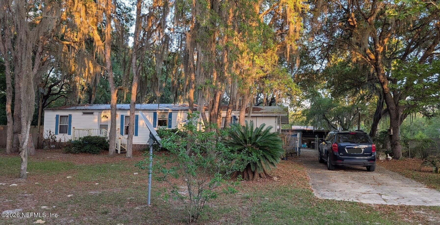 105 ILLINOIS Drive, Satsuma, FL 32189