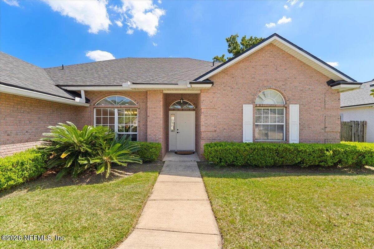4956 GRAND LAKES Drive N, Jacksonville, FL 32258 3