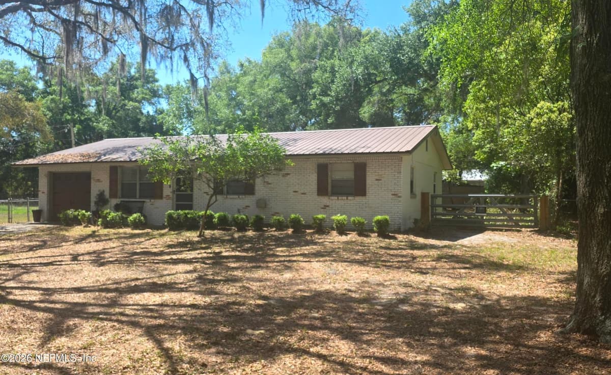 465 SW NIGHTINGALE Street, Keystone Heights, FL 32656 2