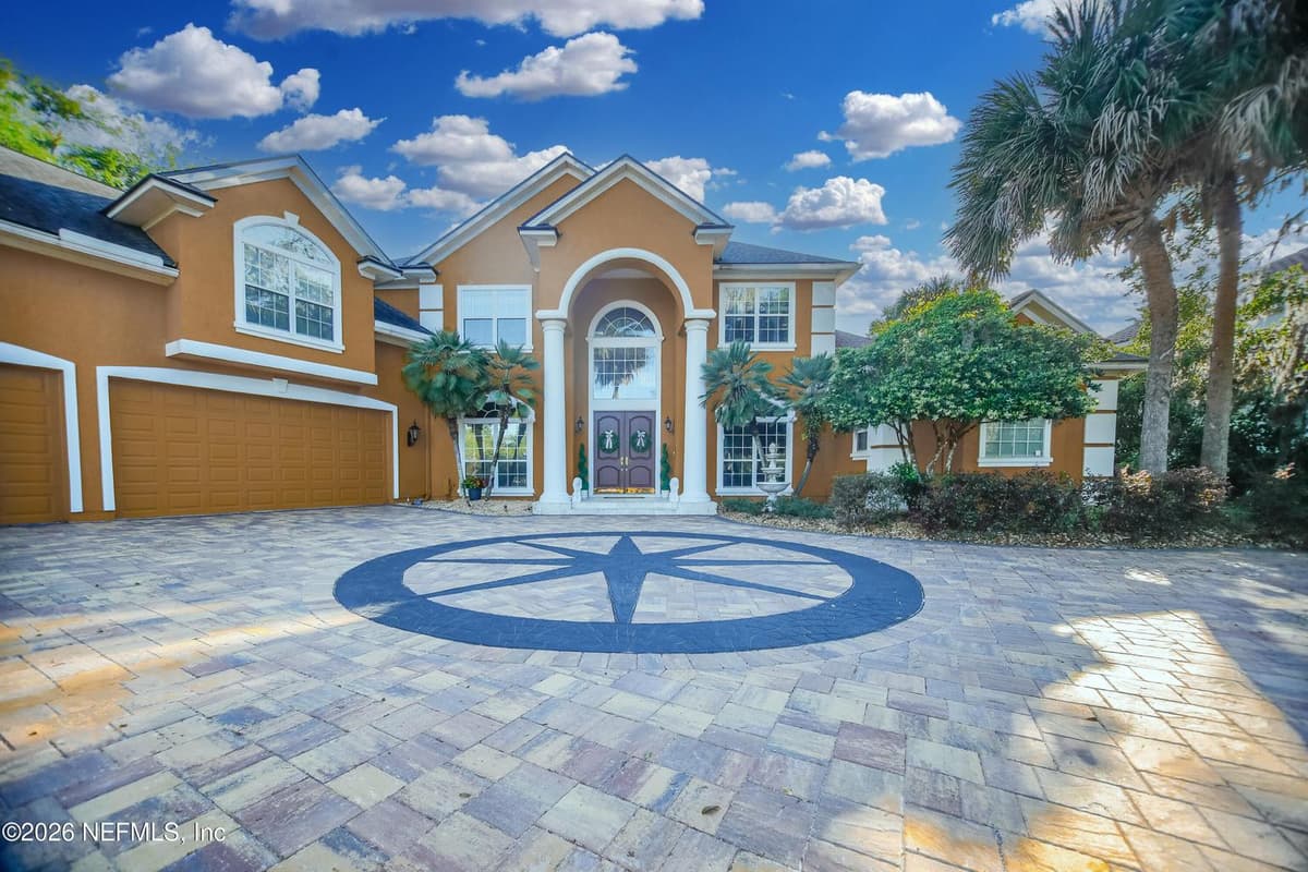 1326 CHARTER Court E, Jacksonville, FL 32225 3