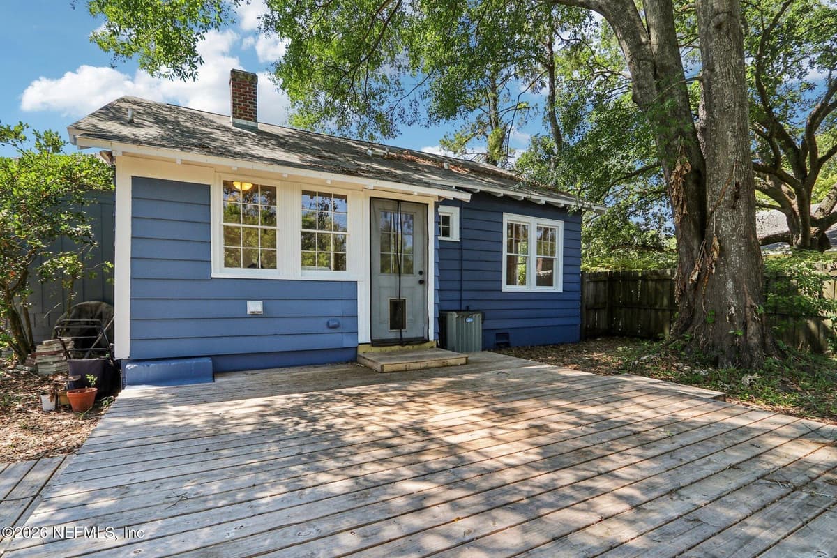 2835 COLLEGE Street, Jacksonville, FL 32205 3