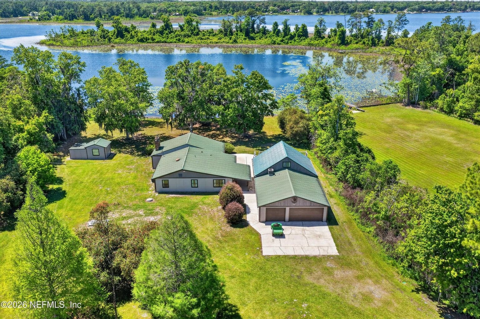 163 SUNNY Lane, Pomona Park, FL 32181